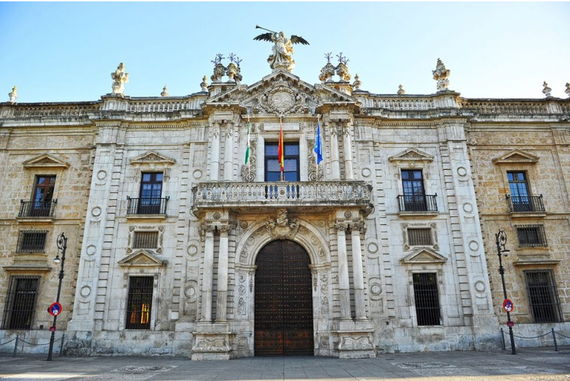 Puerta del Rectorado. Sede de la Universidad de Sevilla