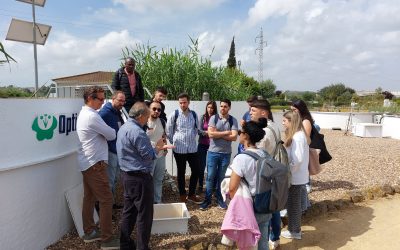 Visita de los alumnos y profesores del Máster a las instalaciones del CENTA