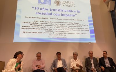 Raúl Herrero, jefe de Formación y Cátedra, destacó la importancia de la vinculación de la Universidad de Sevilla con EMASESA a través de la Cátedra del Agua en la jornada con motivo del X aniversario de la Cátedra de Aguas de Valencia